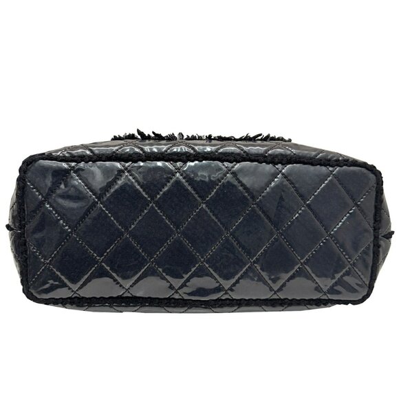 CHANEL Black Coco Mark Shoulder Bag - Picture 5 of 11